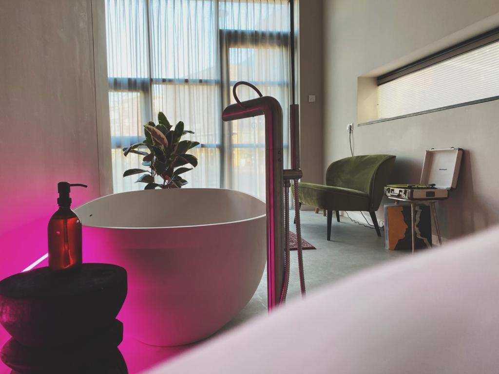 Home8 Studio'S Arnhem Luaran gambar